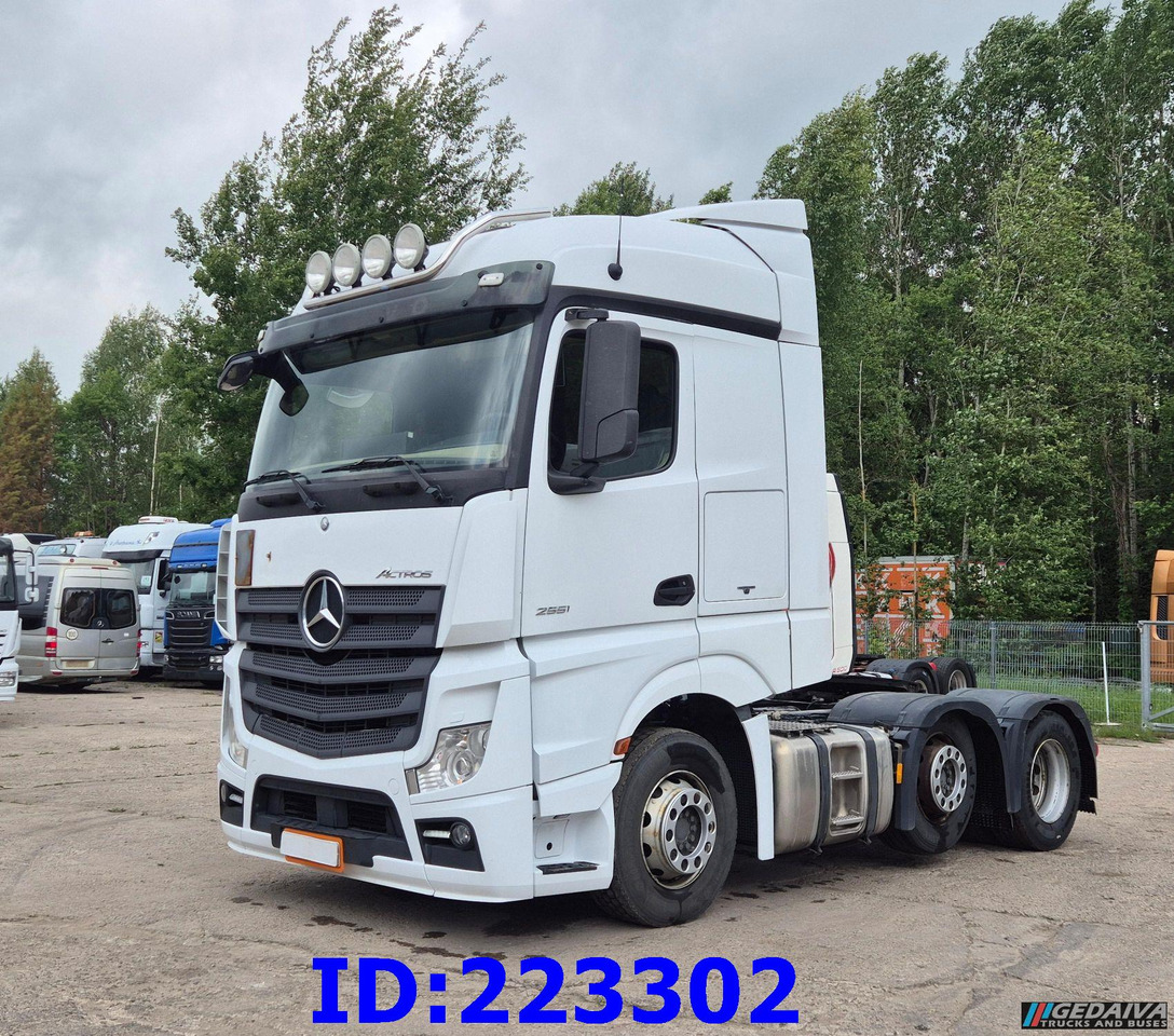 MERCEDES-BENZ Actros 2551 6x2 - Vlačilec: slika 1 MERCEDES-BENZ Actros 2551 6x2 - Vlačilec: slika 1