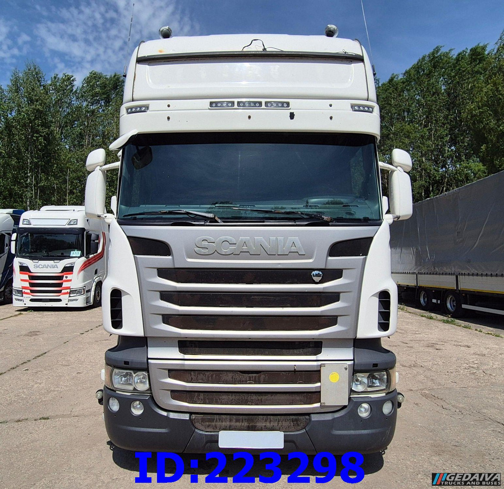 SCANIA R560 V8 Retarder 6x2 - Vlačilec: slika 2 SCANIA R560 V8 Retarder 6x2 - Vlačilec: slika 2