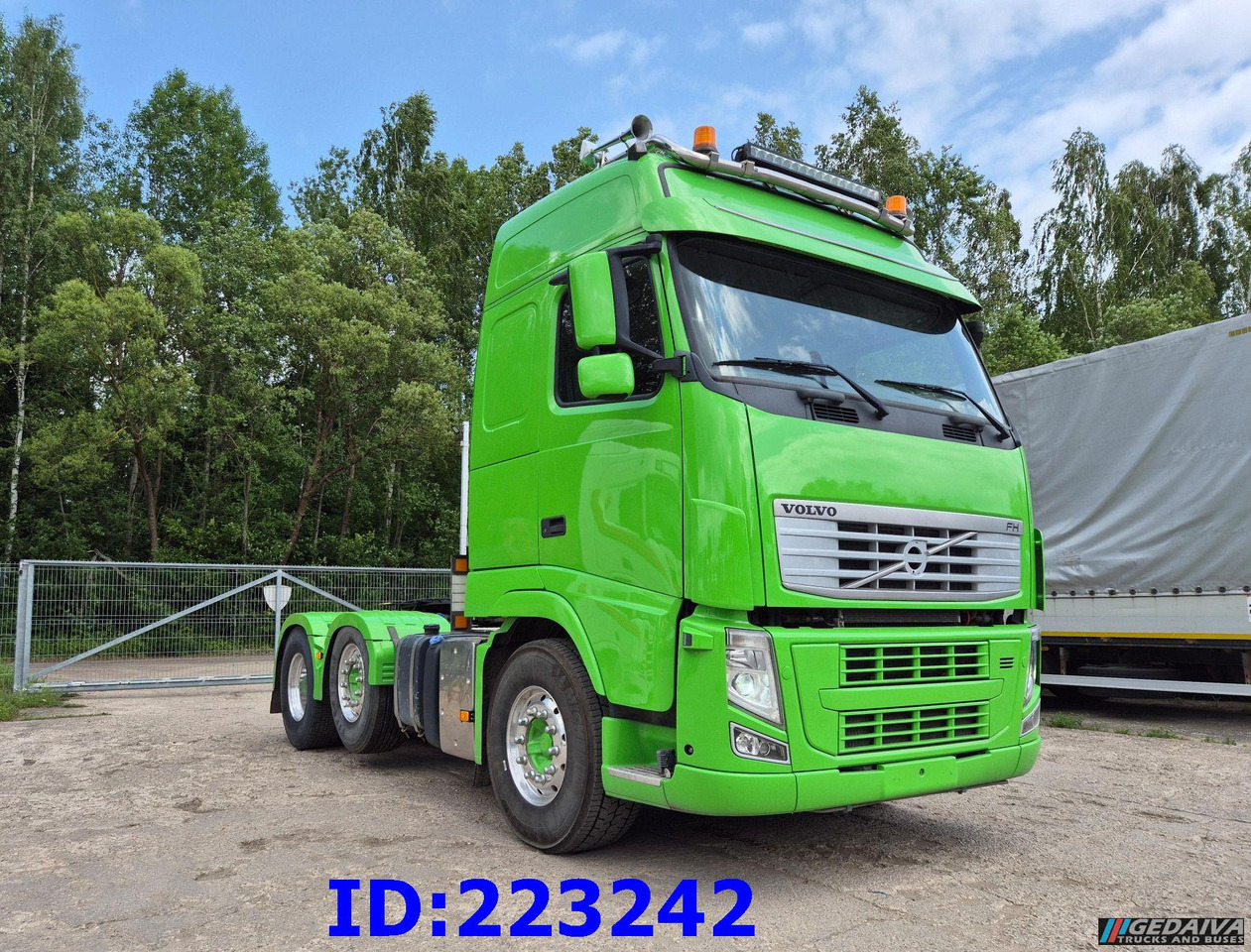 VOLVO FH13 6x2 - 538t km ONLY - Manual Hydraulics Euro5 - Vlačilec: slika 4 VOLVO FH13 6x2 - 538t km ONLY - Manual Hydraulics Euro5 - Vlačilec: slika 4