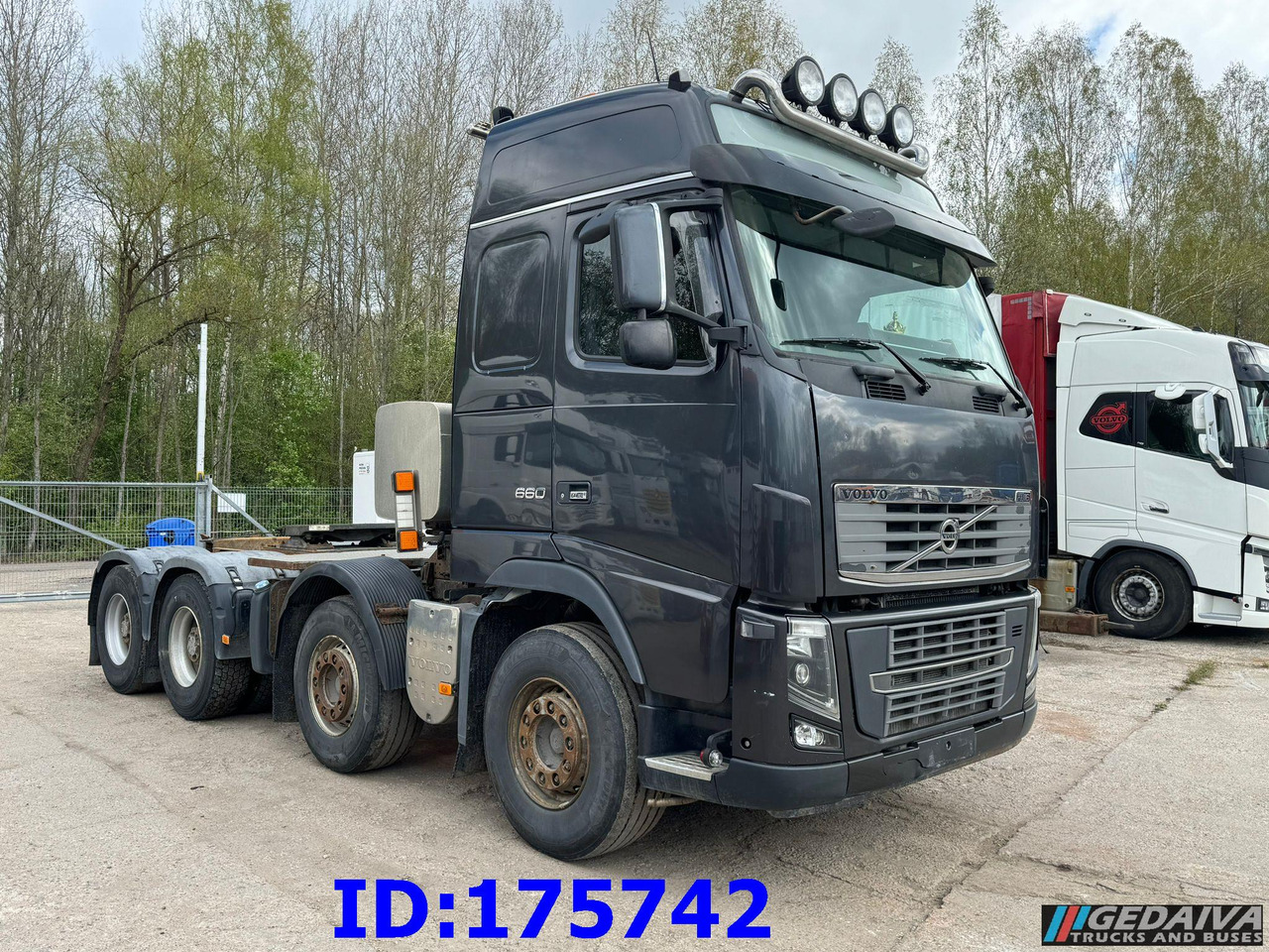 VOLVO FH16 660HP 8x4 - Vlačilec: slika 4 VOLVO FH16 660HP 8x4 - Vlačilec: slika 4