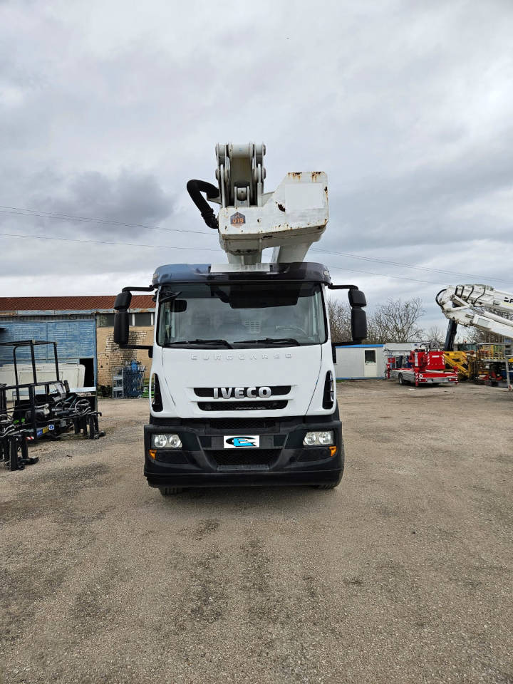 CTE B LIFT 390 HR - Dvižna ploščad montirana na tovornjak: slika 3 CTE B LIFT 390 HR - Dvižna ploščad montirana na tovornjak: slika 3