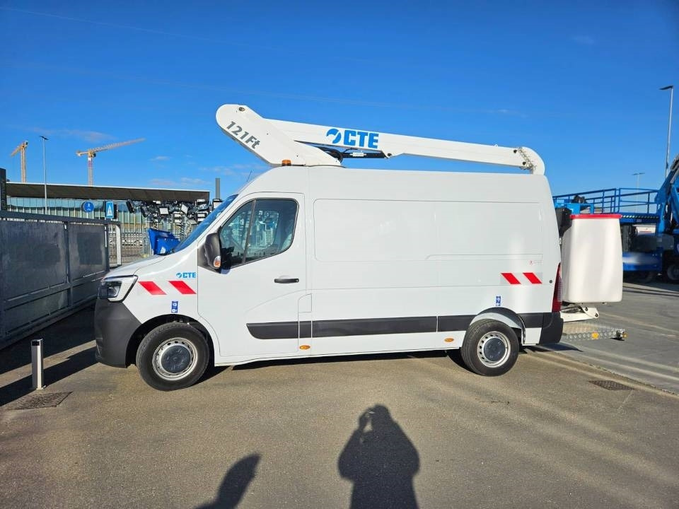 CTE VAN FT 121 - Dvižna ploščad montirana na tovornjak: slika 1 CTE VAN FT 121 - Dvižna ploščad montirana na tovornjak: slika 1