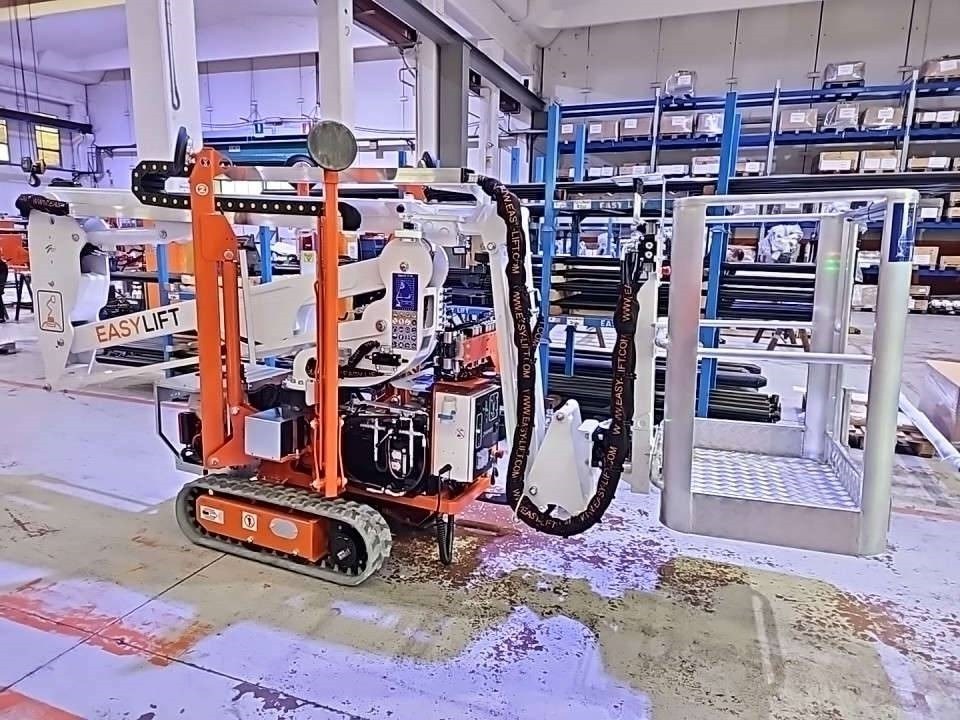 EasyLift R130 - Zglobna dvižna ploščad, Dvižna košara pajek: slika 2 EasyLift R130 - Zglobna dvižna ploščad, Dvižna košara pajek: slika 2