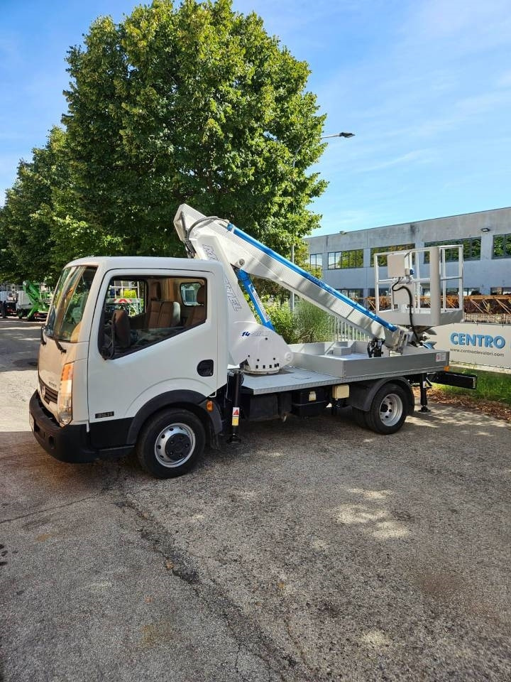 Multitel ALU 145 - Dvižna ploščad montirana na tovornjak: slika 2 Multitel ALU 145 - Dvižna ploščad montirana na tovornjak: slika 2