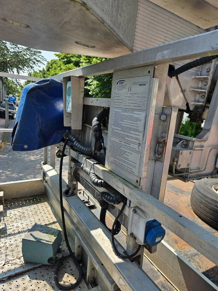 Multitel J328.200 ALU EF - Dvižna ploščad montirana na tovornjak: slika 2 Multitel J328.200 ALU EF - Dvižna ploščad montirana na tovornjak: slika 2