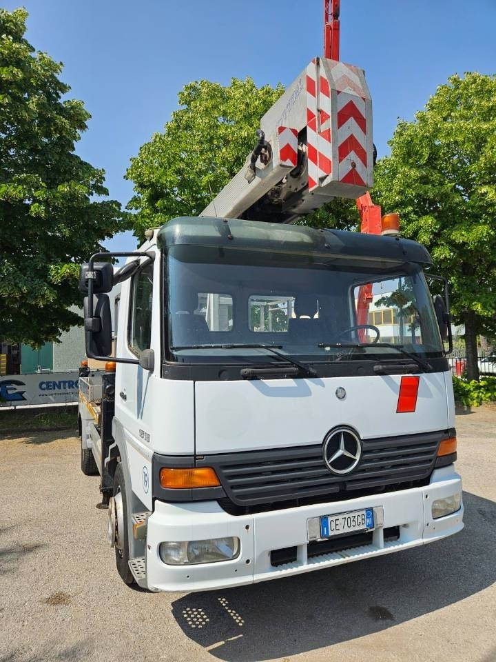 Multitel J328.200 ALU EF - Dvižna ploščad montirana na tovornjak: slika 4 Multitel J328.200 ALU EF - Dvižna ploščad montirana na tovornjak: slika 4