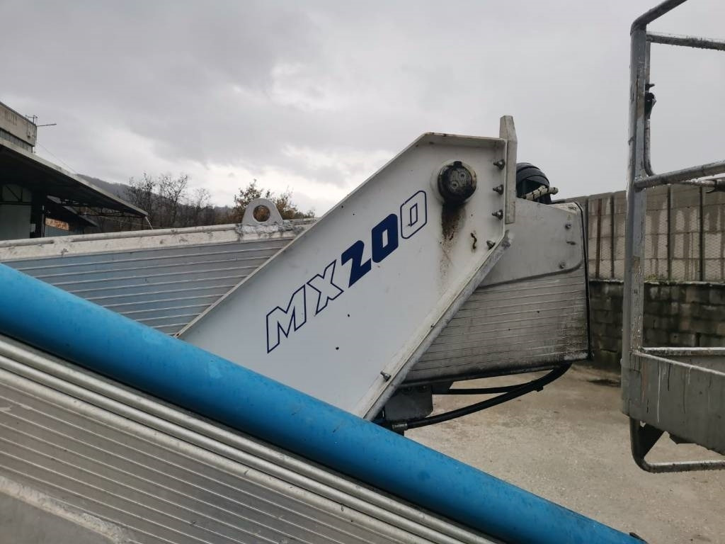 Multitel MX 200 - Dvižna ploščad montirana na tovornjak: slika 2 Multitel MX 200 - Dvižna ploščad montirana na tovornjak: slika 2