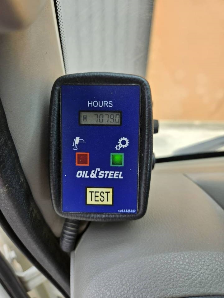 Oil & Steel Snake 21.12  - Dvižna ploščad montirana na tovornjak: slika 3 Oil & Steel Snake 21.12  - Dvižna ploščad montirana na tovornjak: slika 3