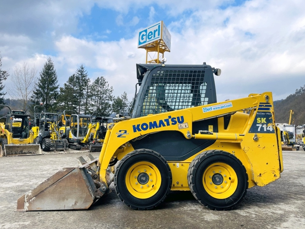 Komatsu SK714-5 (3948) - Mini nakladalec: slika 1 Komatsu SK714-5 (3948) - Mini nakladalec: slika 1