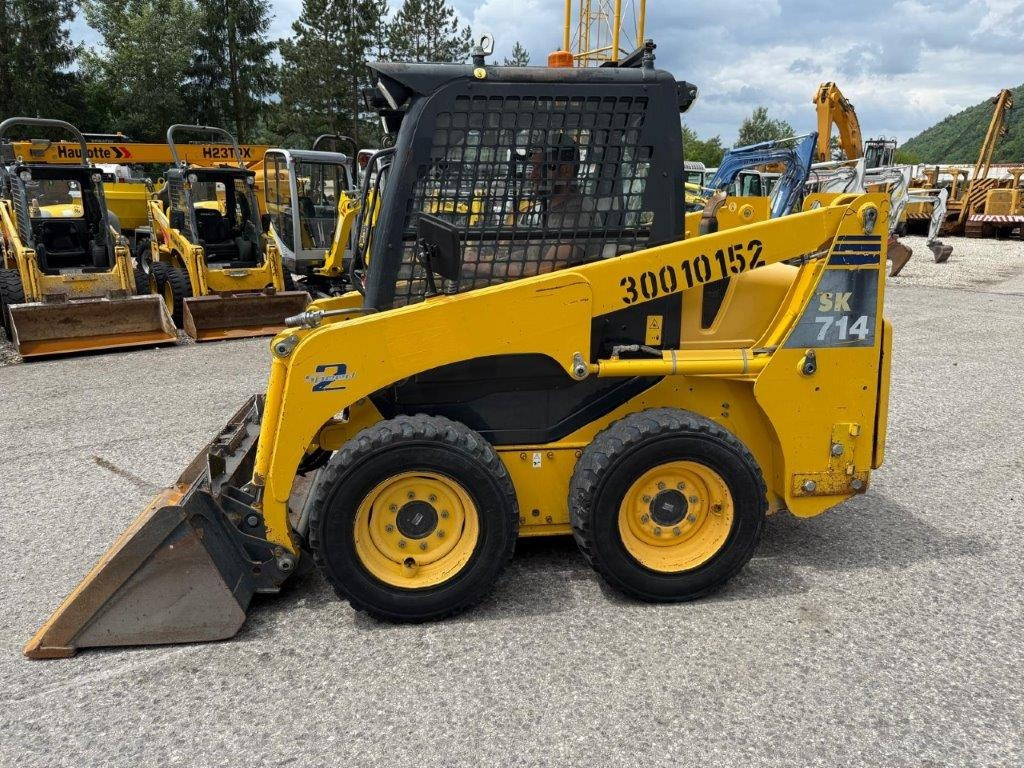 Komatsu SK714-5 (4026) - Mini nakladalec: slika 1 Komatsu SK714-5 (4026) - Mini nakladalec: slika 1