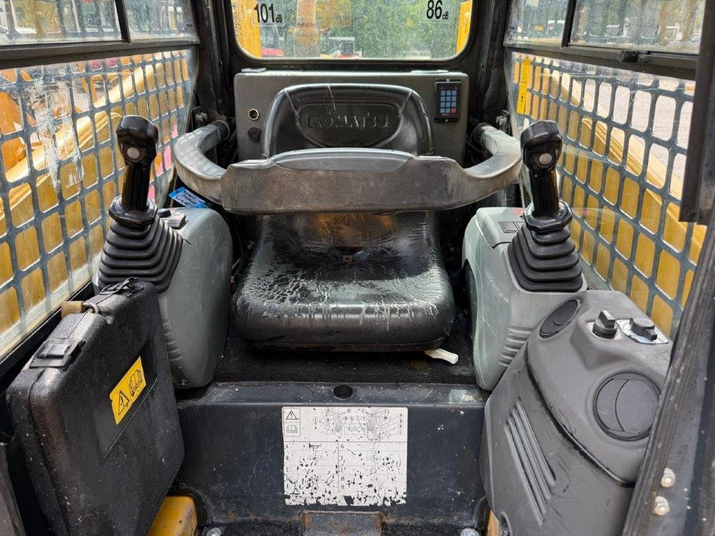 Komatsu SK714-5 (4026) - Mini nakladalec: slika 4 Komatsu SK714-5 (4026) - Mini nakladalec: slika 4