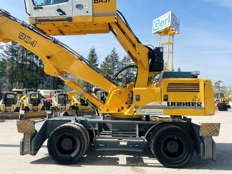 Liebherr A904 (3758) - Bager za prekladanje primarnih/ Sekundarnih surovin: slika 4 Liebherr A904 (3758) - Bager za prekladanje primarnih/ Sekundarnih surovin: slika 4