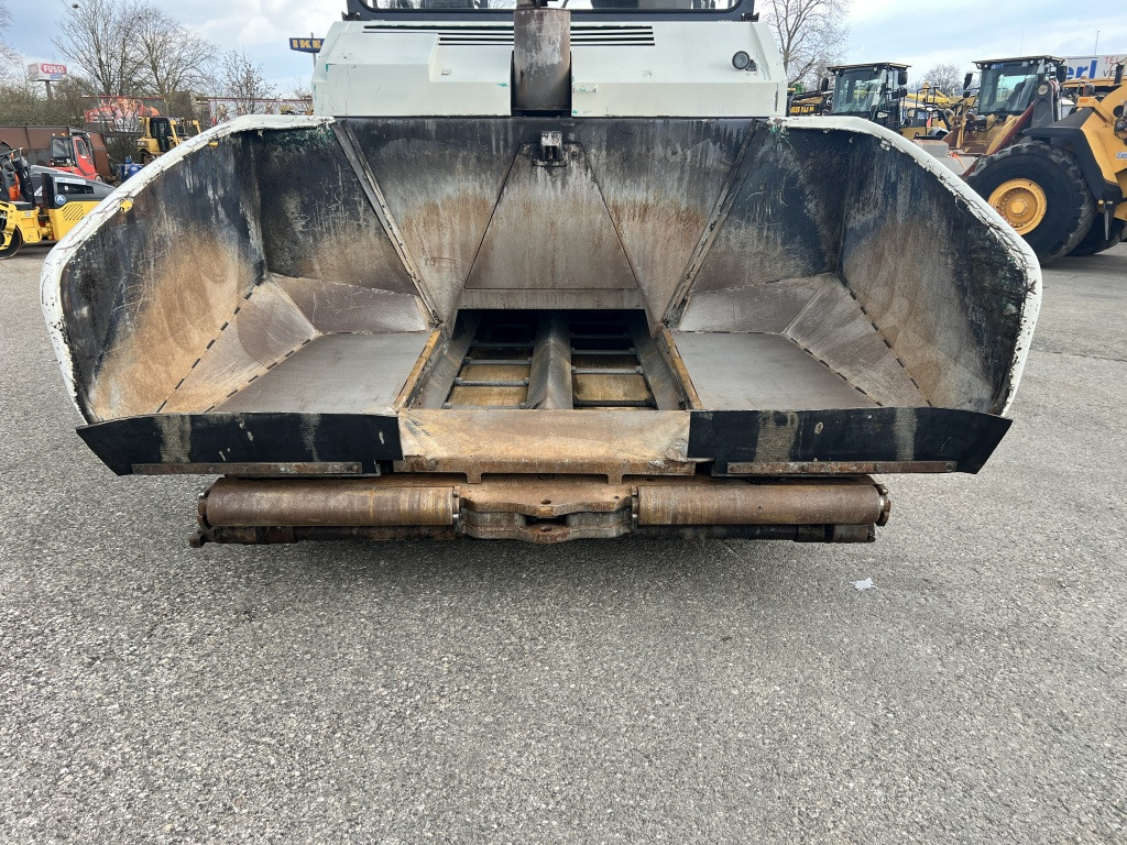 Asfaltni finišer Vögele Super 1800-2 (111540): slika 12 Asfaltni finišer Vögele Super 1800-2 (111540): slika 12