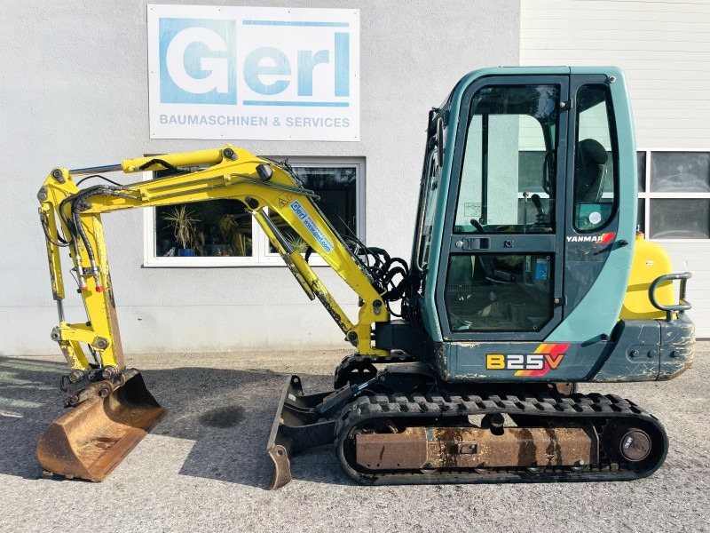 Mini bager Yanmar B25V (3699): slika 9