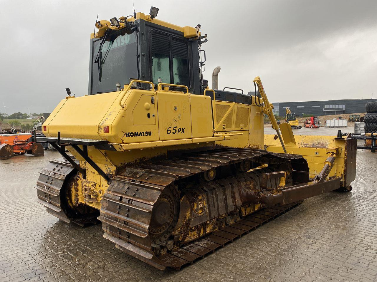 Komatsu D65PX-18 - Buldožer: slika 4 Komatsu D65PX-18 - Buldožer: slika 4