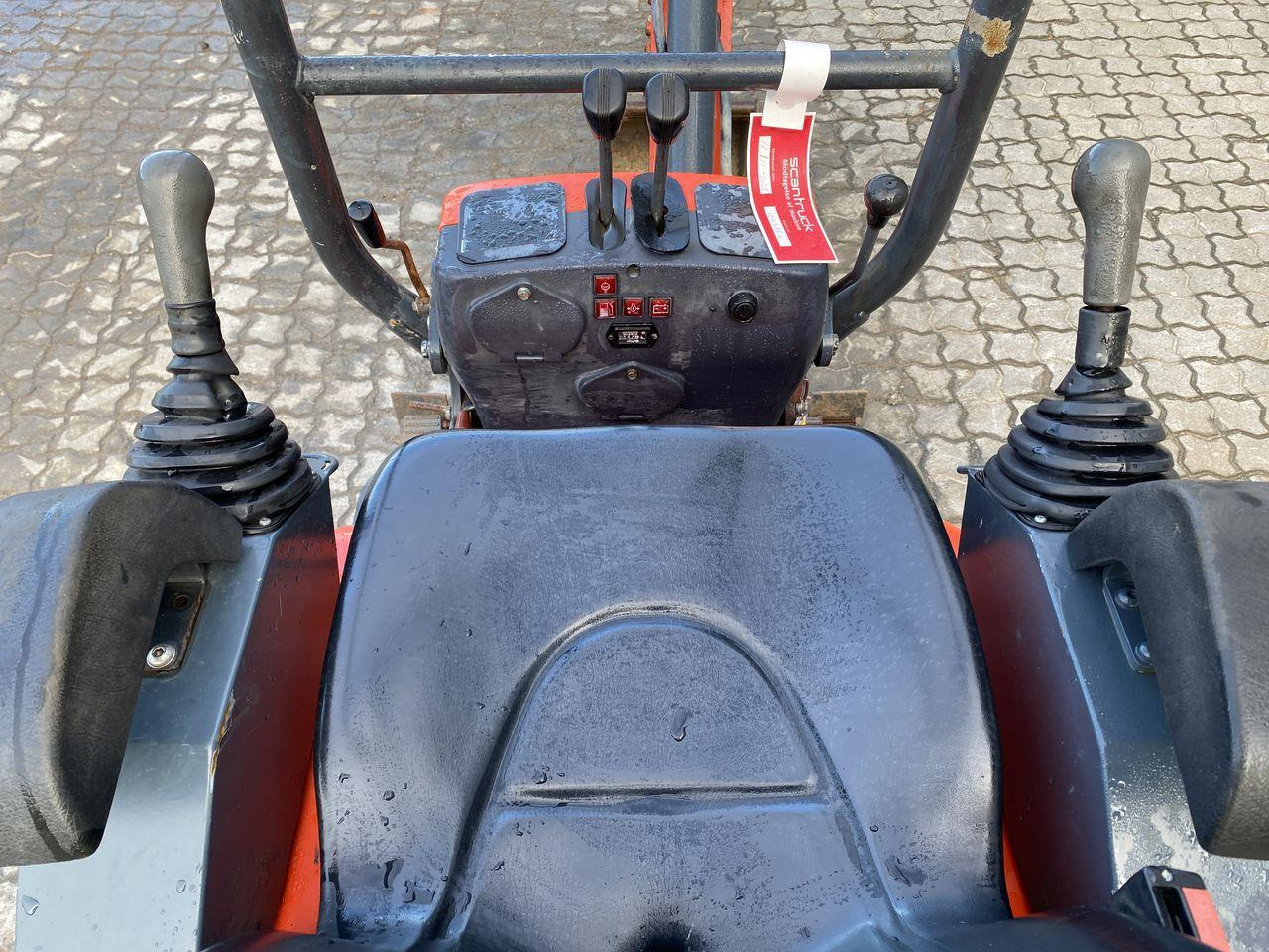 Kubota U10-3 - Mini bager: slika 3 Kubota U10-3 - Mini bager: slika 3