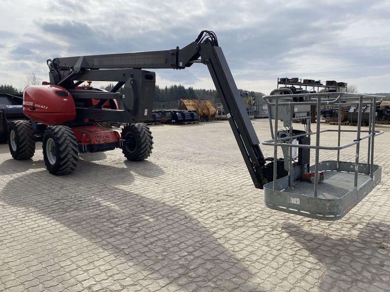 Manitou 200ATJ RC - Zglobna dvižna ploščad: slika 5 Manitou 200ATJ RC - Zglobna dvižna ploščad: slika 5