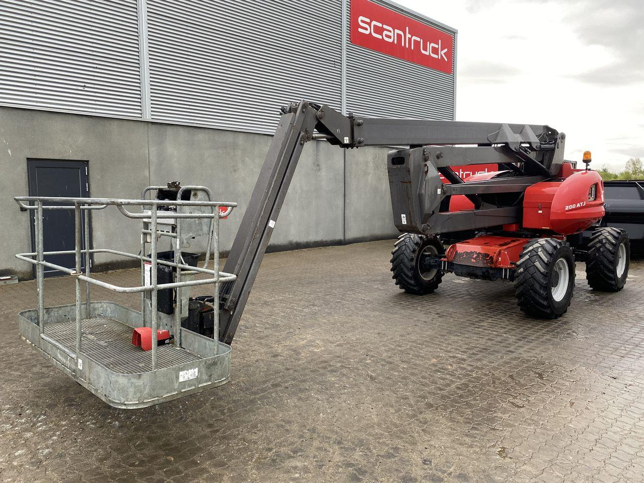 Manitou 200ATJ RC - Zglobna dvižna ploščad: slika 1 Manitou 200ATJ RC - Zglobna dvižna ploščad: slika 1