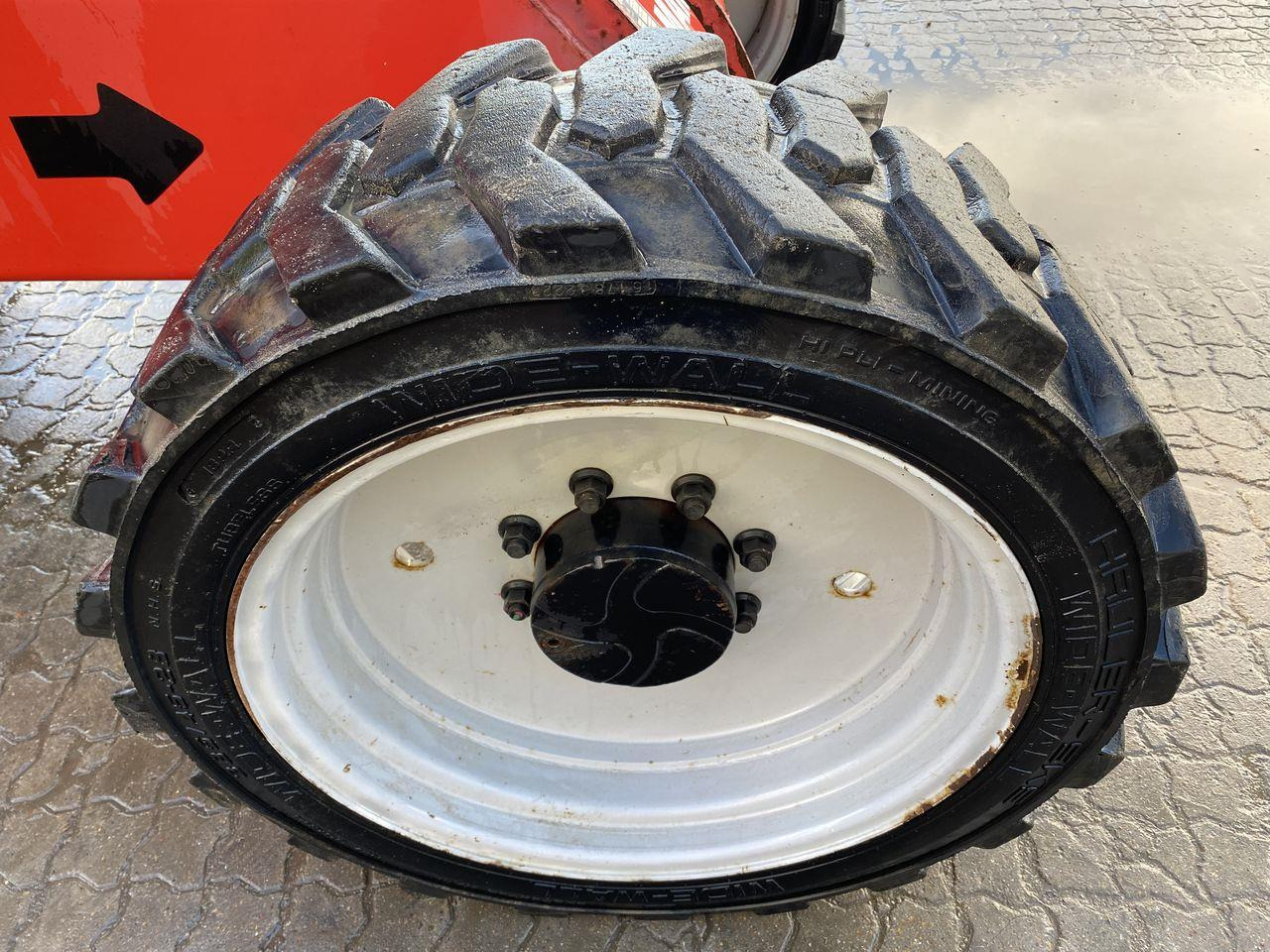 Zglobna dvižna ploščad Manitou 280TJ: slika 6 Zglobna dvižna ploščad Manitou 280TJ: slika 6