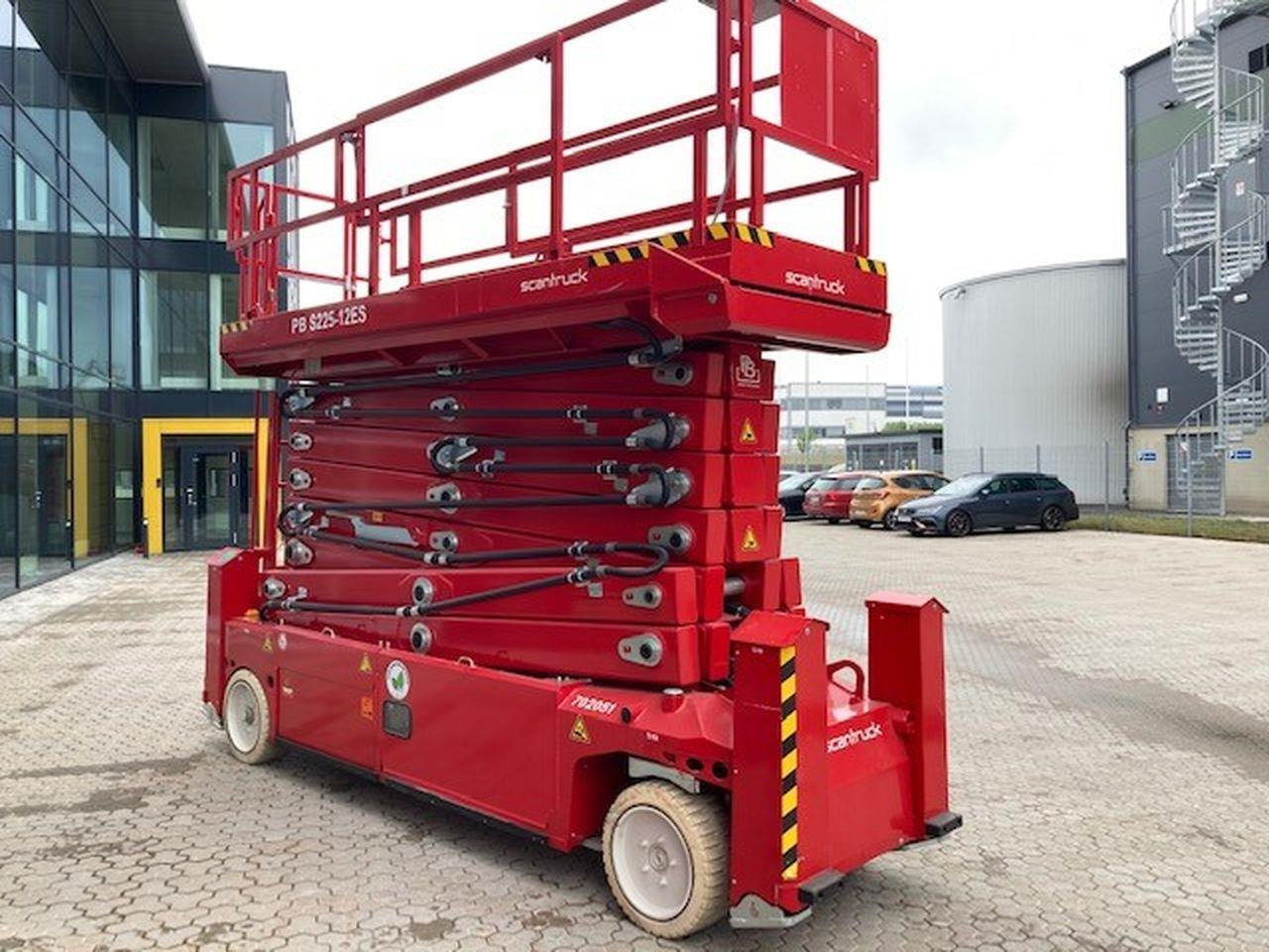 PB S225-12ES - Škarjasta dvižna ploščad: slika 3 PB S225-12ES - Škarjasta dvižna ploščad: slika 3