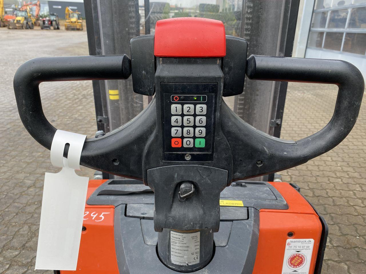 Toyota BT Staxio - Skladiščna oprema: slika 4 Toyota BT Staxio - Skladiščna oprema: slika 4