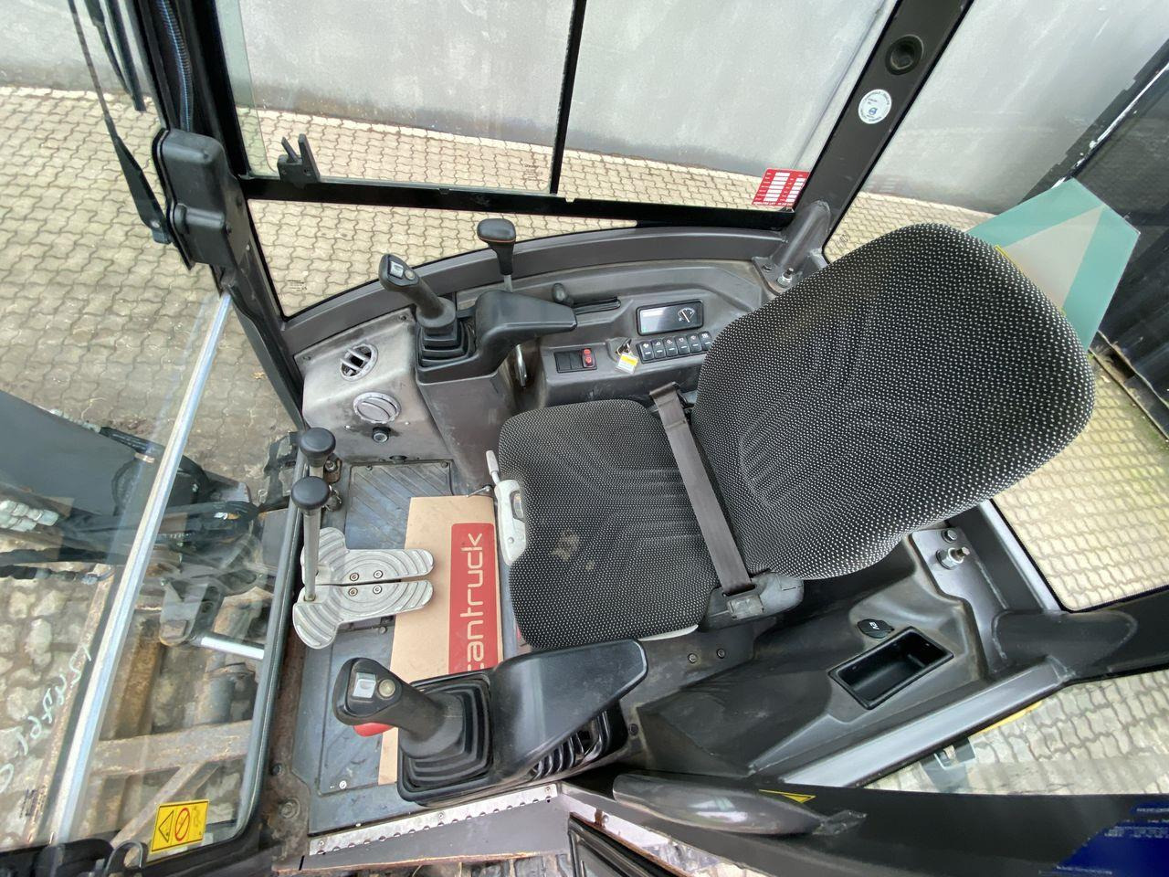 Volvo ECR25 - Mini bager: slika 3 Volvo ECR25 - Mini bager: slika 3