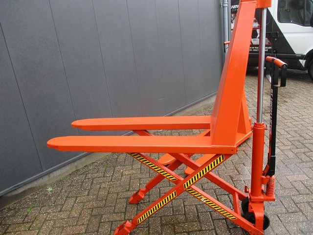 BT HL 1000 - Stroj za zlaganje: slika 1 BT HL 1000 - Stroj za zlaganje: slika 1