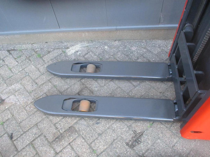 Linde L 10 - Stroj za zlaganje: slika 4 Linde L 10 - Stroj za zlaganje: slika 4