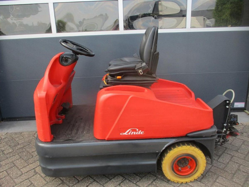Linde P 60 - Vlečni traktor: slika 1 Linde P 60 - Vlečni traktor: slika 1
