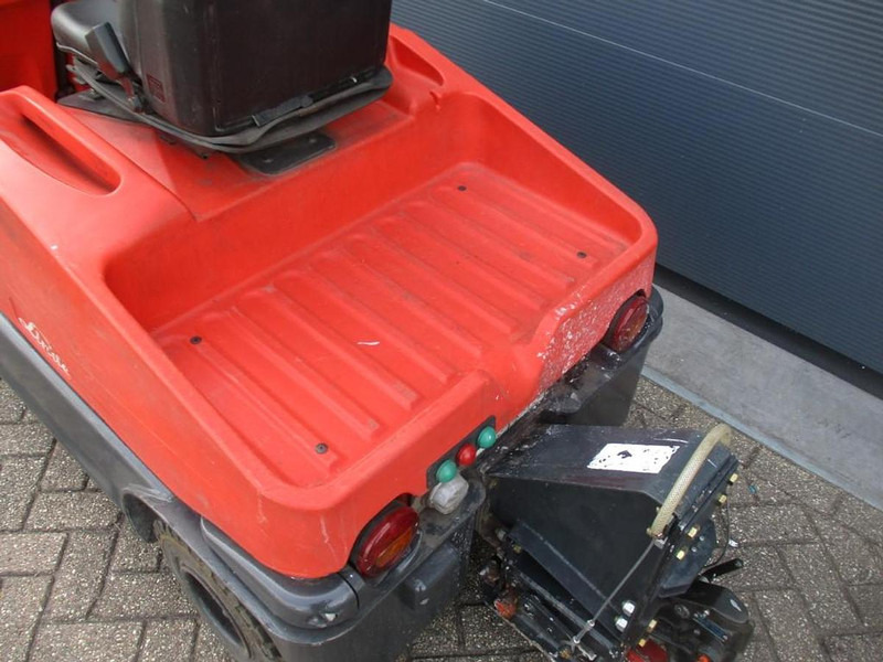 Linde P 60 - Vlečni traktor: slika 4 Linde P 60 - Vlečni traktor: slika 4