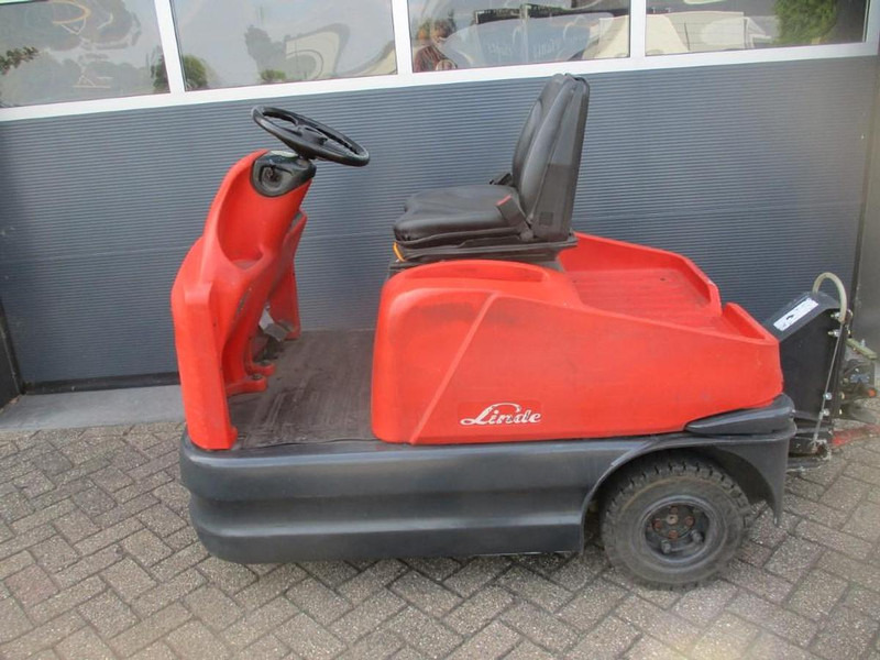 Linde P 60 - Vlečni traktor: slika 3 Linde P 60 - Vlečni traktor: slika 3