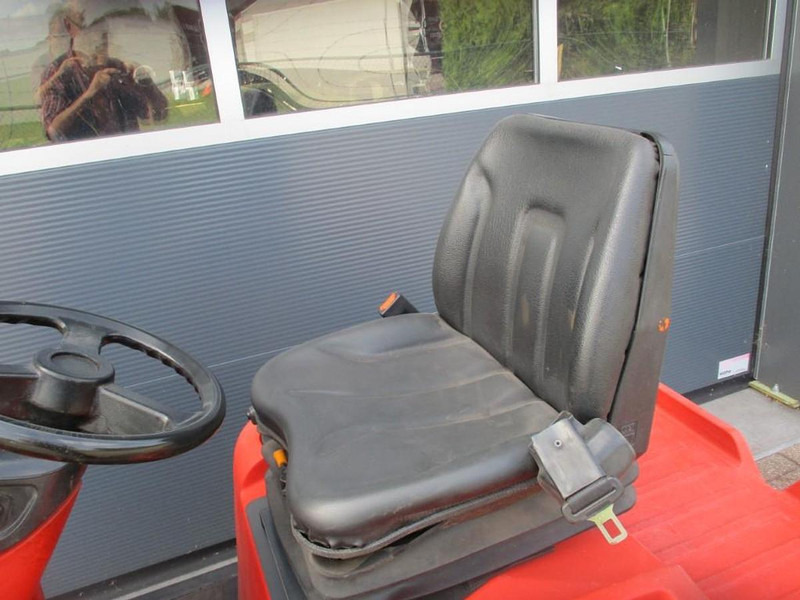 Linde P 60 - Vlečni traktor: slika 4 Linde P 60 - Vlečni traktor: slika 4