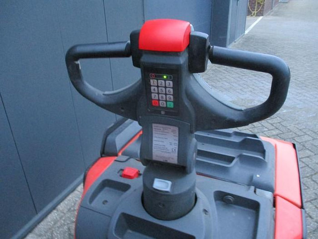 Toyota LPE 250 - Paletni viličar: slika 5 Toyota LPE 250 - Paletni viličar: slika 5