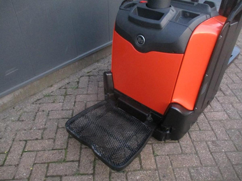 Toyota SPE120 - Paletni viličar: slika 5 Toyota SPE120 - Paletni viličar: slika 5