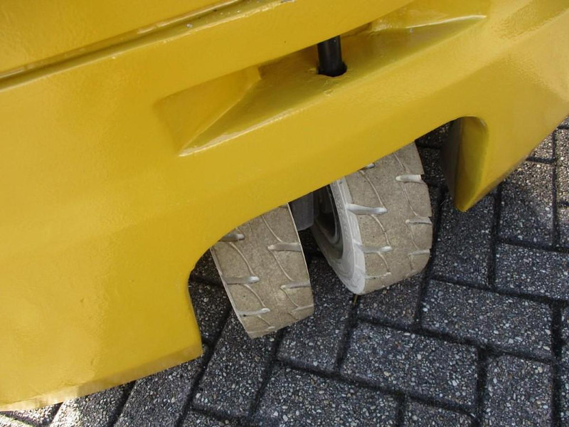 Yale ERP16-ATF - Električni viličar: slika 5 Yale ERP16-ATF - Električni viličar: slika 5