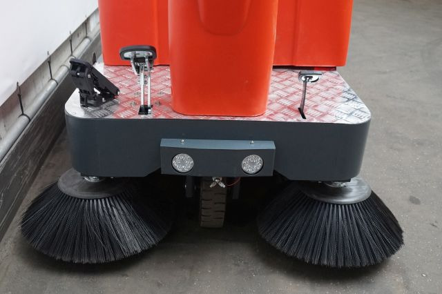 EP T1260 - Industrijski pometalni stroj: slika 4 EP T1260 - Industrijski pometalni stroj: slika 4