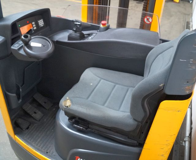 Jungheinrich ETV214 - Viličar s pomičnim teleskopom: slika 3 Jungheinrich ETV214 - Viličar s pomičnim teleskopom: slika 3