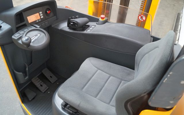 Jungheinrich ETV214 - Viličar s pomičnim teleskopom: slika 3 Jungheinrich ETV214 - Viličar s pomičnim teleskopom: slika 3