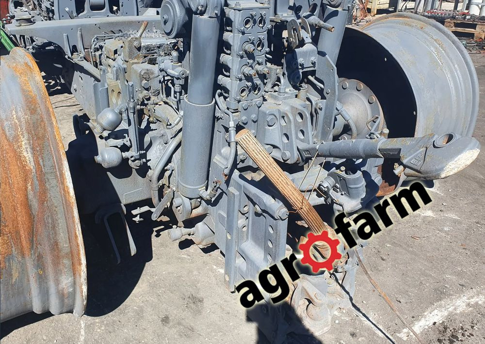 John Deere 6195R 6190 6R most wał blok skrzynia obudowa zwolnica - Menjalnik za Kmetijski stroj: slika 2 John Deere 6195R 6190 6R most wał blok skrzynia obudowa zwolnica - Menjalnik za Kmetijski stroj: slika 2