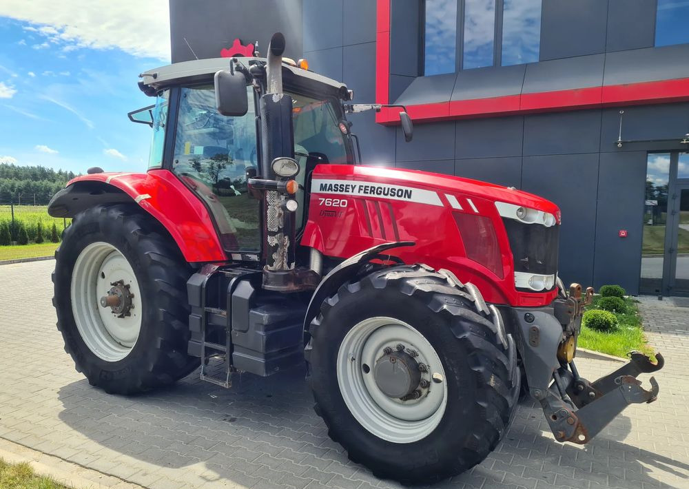 Massey Ferguson 7620 Dyna-VT - Traktor: slika 2 Massey Ferguson 7620 Dyna-VT - Traktor: slika 2