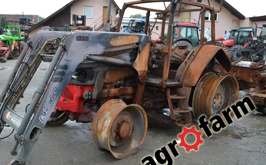 McCormick MC 115 110 skrzynia most silnik piasta zwolnica obudowa - Menjalnik za Kmetijski stroj: slika 1 McCormick MC 115 110 skrzynia most silnik piasta zwolnica obudowa - Menjalnik za Kmetijski stroj: slika 1