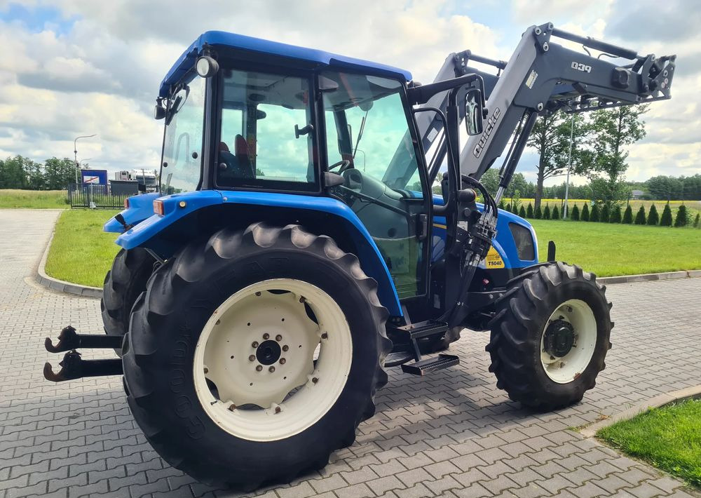 New Holland T5040 - Traktor: slika 4 New Holland T5040 - Traktor: slika 4