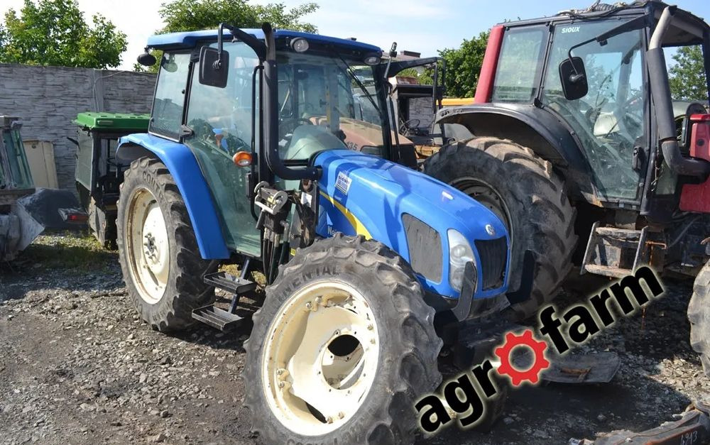 New Holland T5050 skrzynia silnik most obudowa piasta blok zawór - Menjalnik za Kmetijski stroj: slika 3 New Holland T5050 skrzynia silnik most obudowa piasta blok zawór - Menjalnik za Kmetijski stroj: slika 3