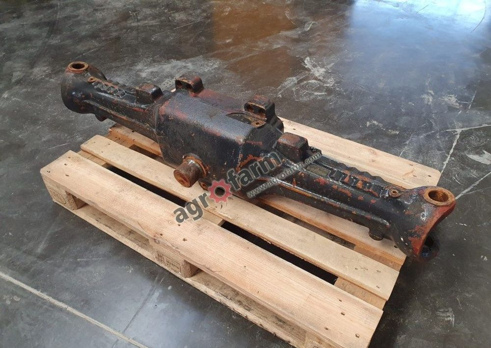 OBUDOWA MOSTU LANDINI CMAX POWERFARM 3652581R1 - Transmission: slika 2 OBUDOWA MOSTU LANDINI CMAX POWERFARM 3652581R1 - Transmission: slika 2