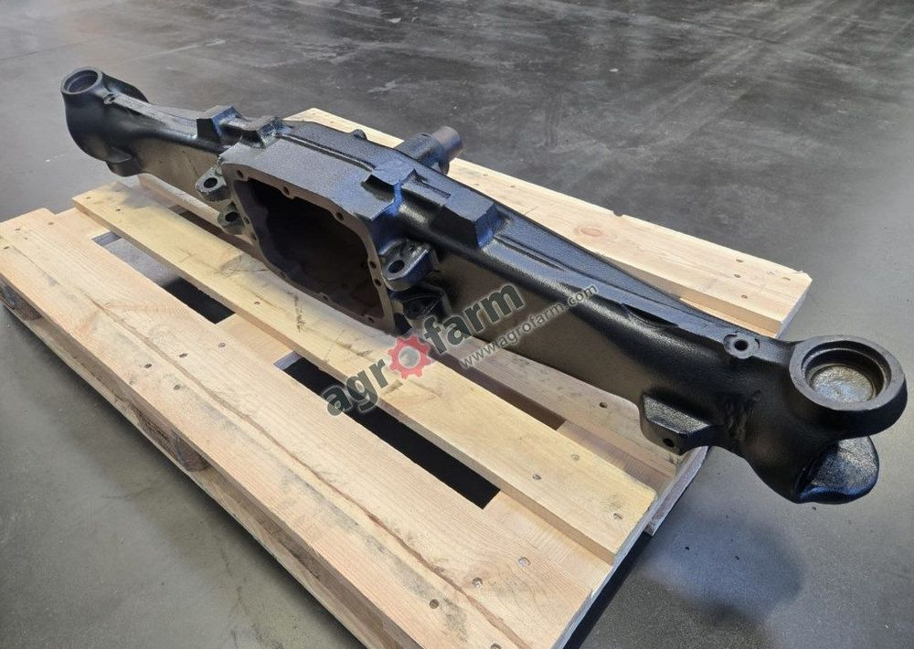 Obudowa przedniego mostu, New Holland L75, TL - Transmission: slika 3 Obudowa przedniego mostu, New Holland L75, TL - Transmission: slika 3