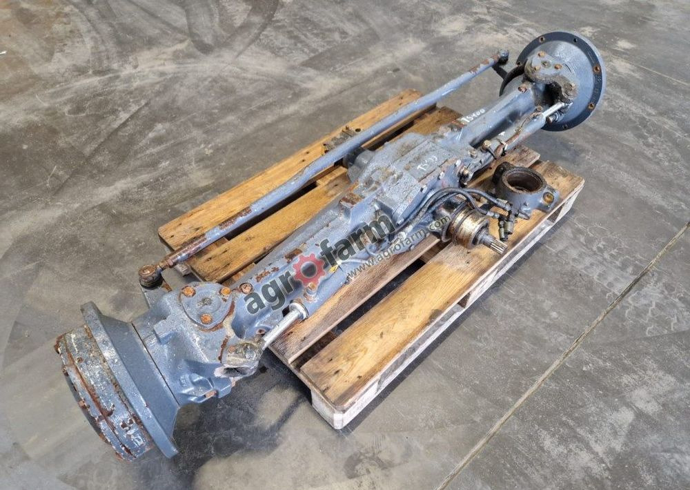 Przedni most New Holland TS100 - Transmission: slika 1 Przedni most New Holland TS100 - Transmission: slika 1