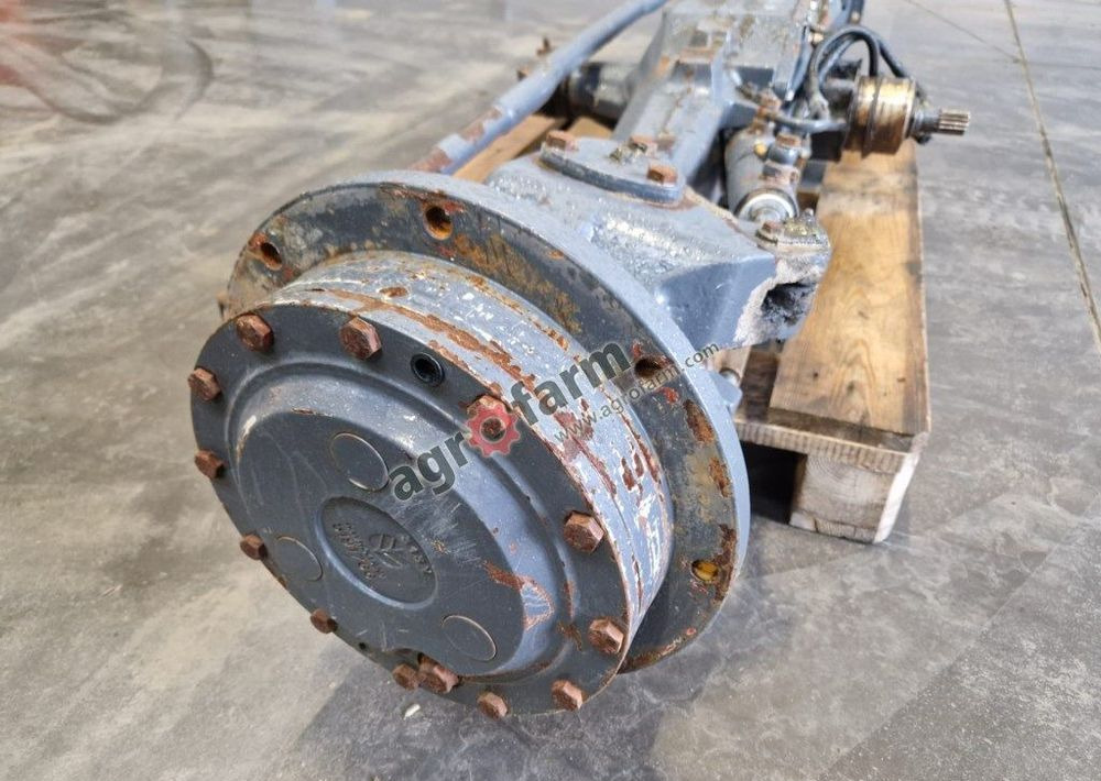 Przedni most New Holland TS100 - Transmission: slika 3 Przedni most New Holland TS100 - Transmission: slika 3