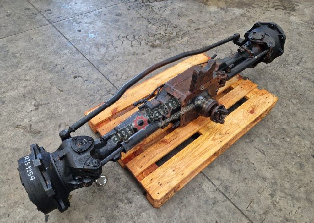 Przedni most New Holland TS125A - Transmission: slika 3 Przedni most New Holland TS125A - Transmission: slika 3
