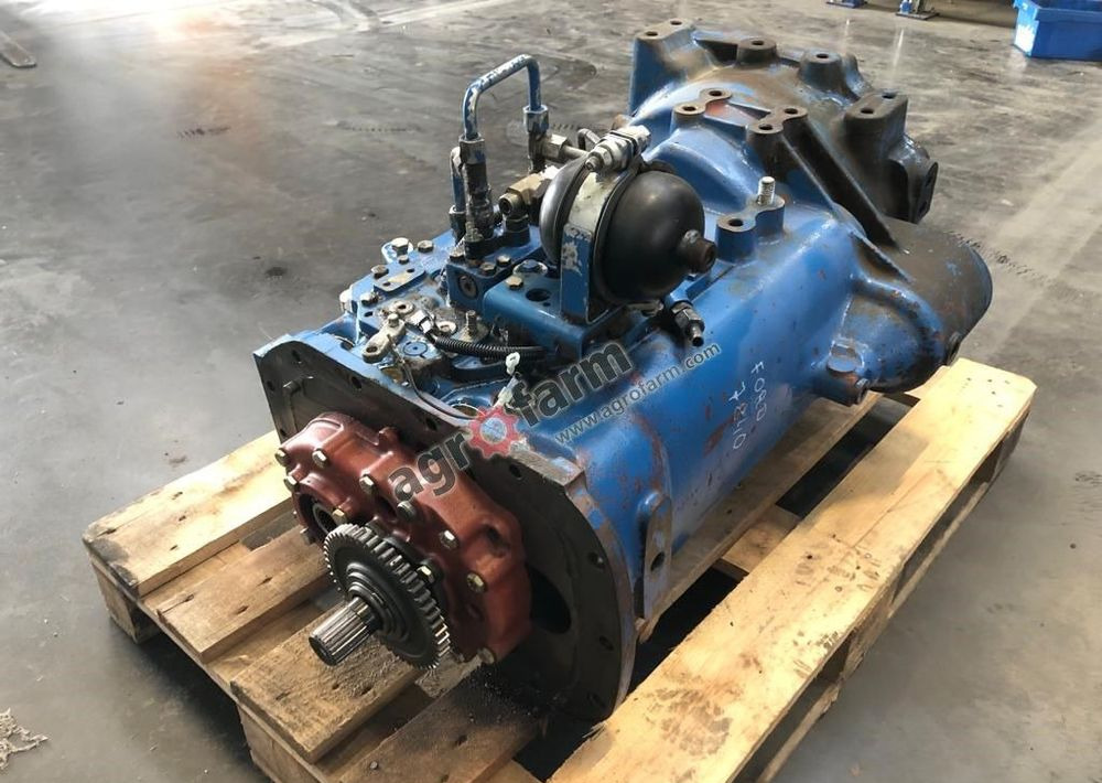 Skrzynia biegów Ford 7840 F0NN7003FD - Menjalnik: slika 1 Skrzynia biegów Ford 7840 F0NN7003FD - Menjalnik: slika 1