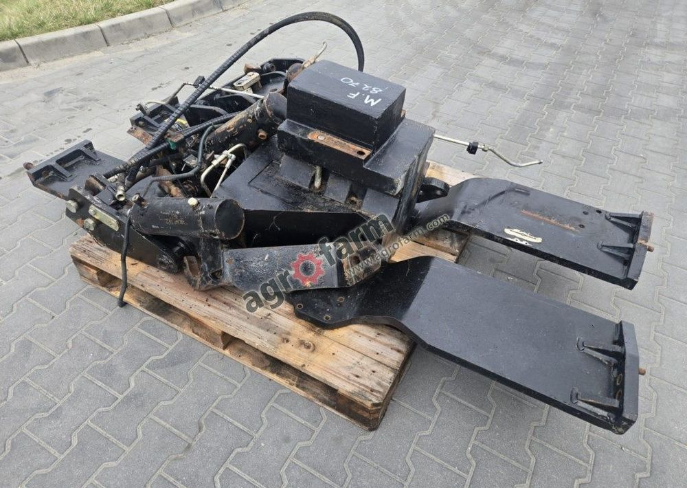 TUZ, przedni podnośnik, Massey Ferguson 8270 - Karoserija in zunanjost za Traktor: slika 3 TUZ, przedni podnośnik, Massey Ferguson 8270 - Karoserija in zunanjost za Traktor: slika 3